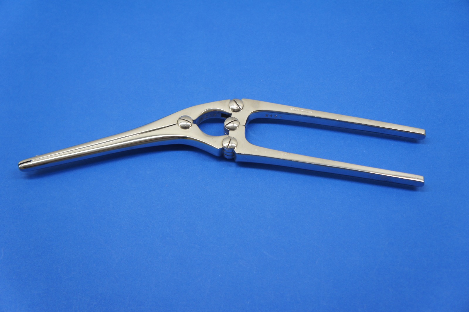 Medline # MDS6431229