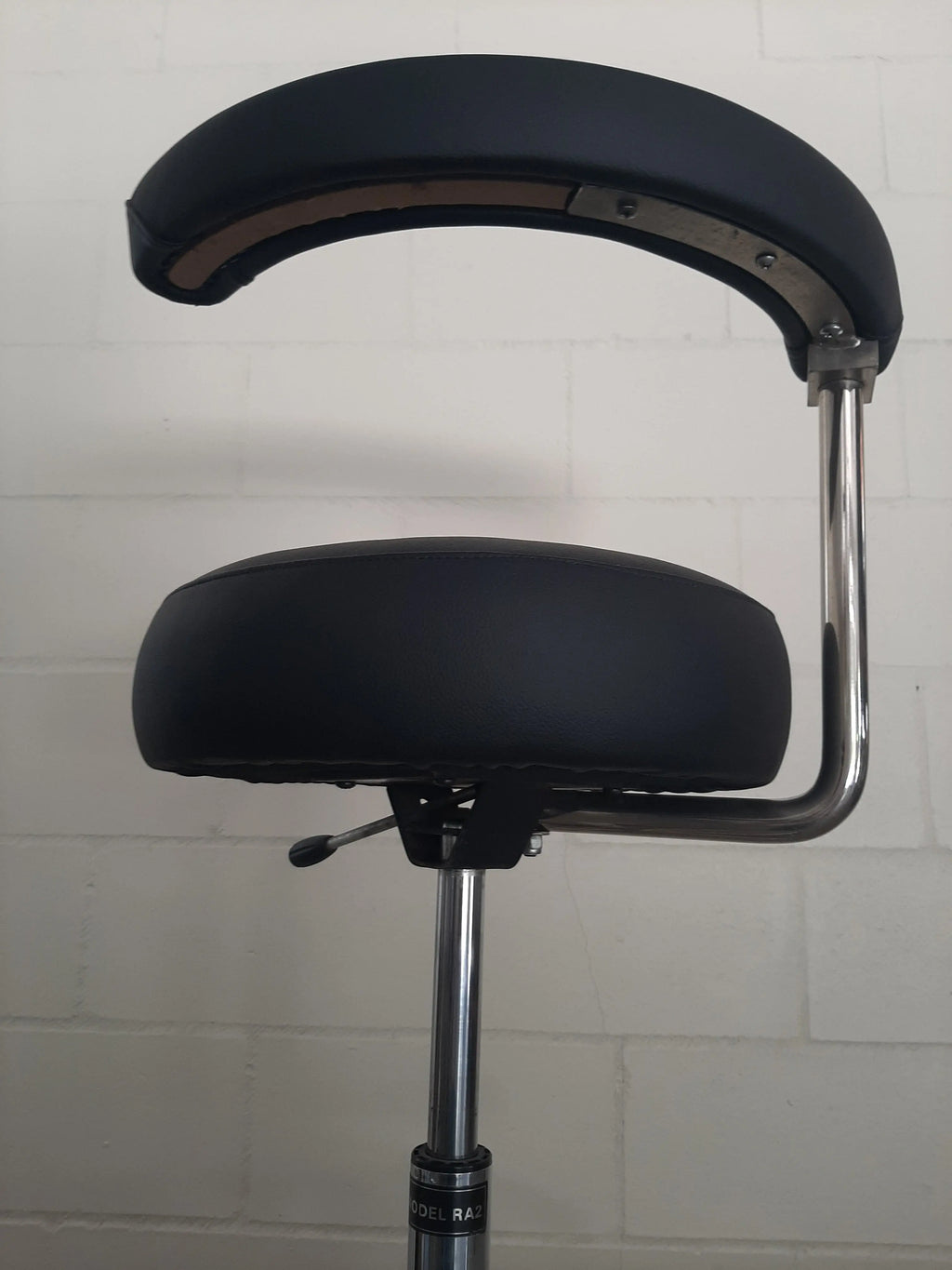 Royal Dental Mfg Inc # A2160