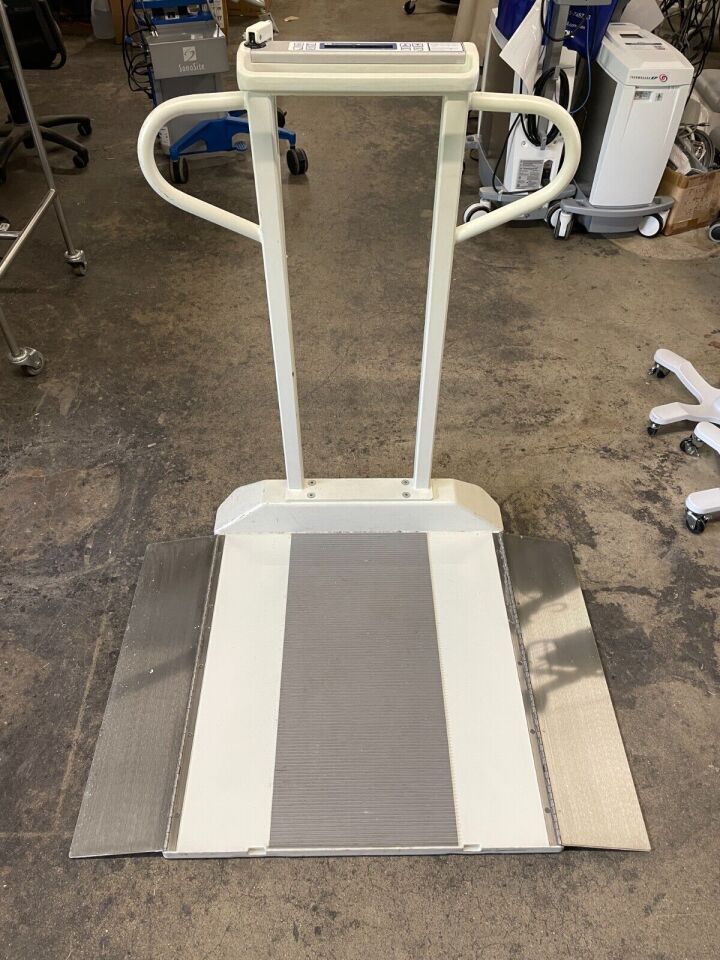 SR Instruments # SR755I